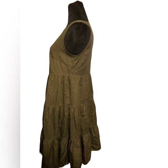 Tommy Hilfiger Olive Green Dress in size 4. In great gently used condition. - Picture 2 of 4